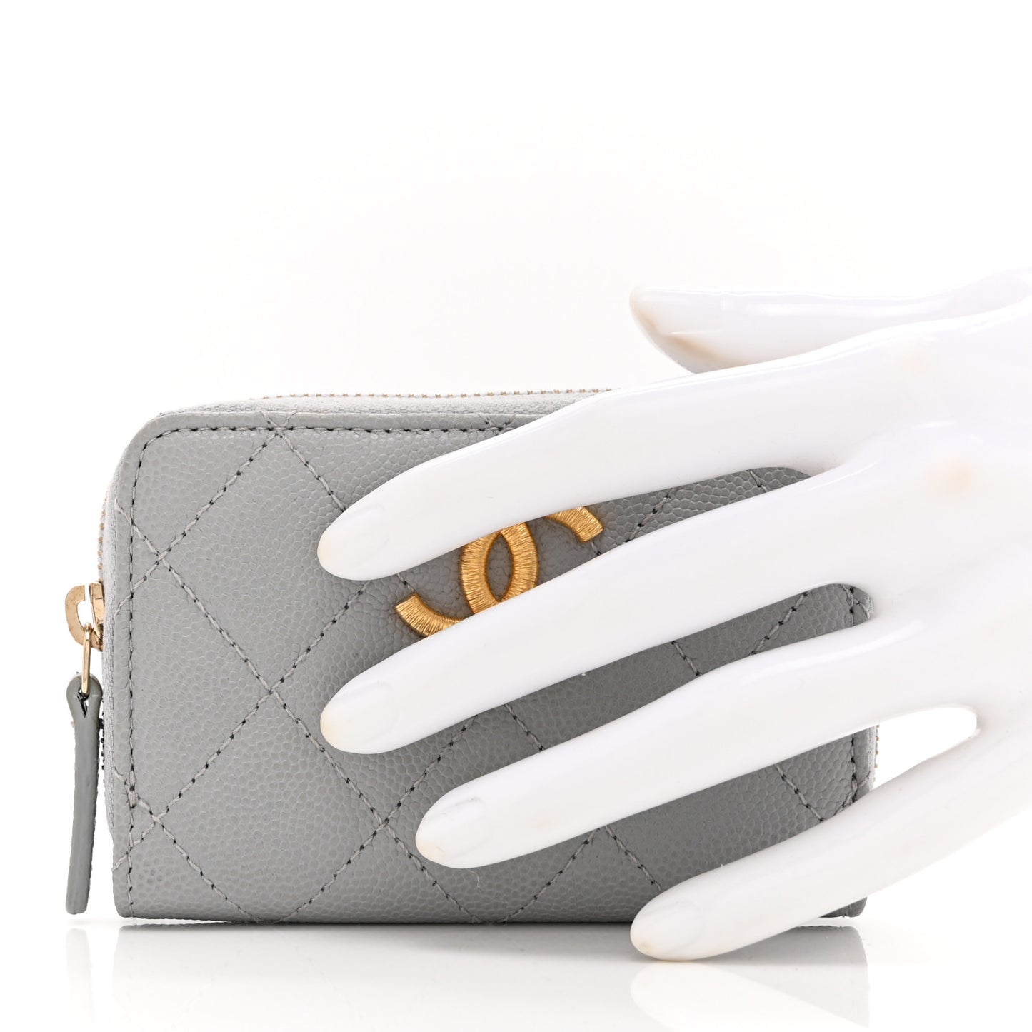Caviar Quilted Zip Coin Purse Grey