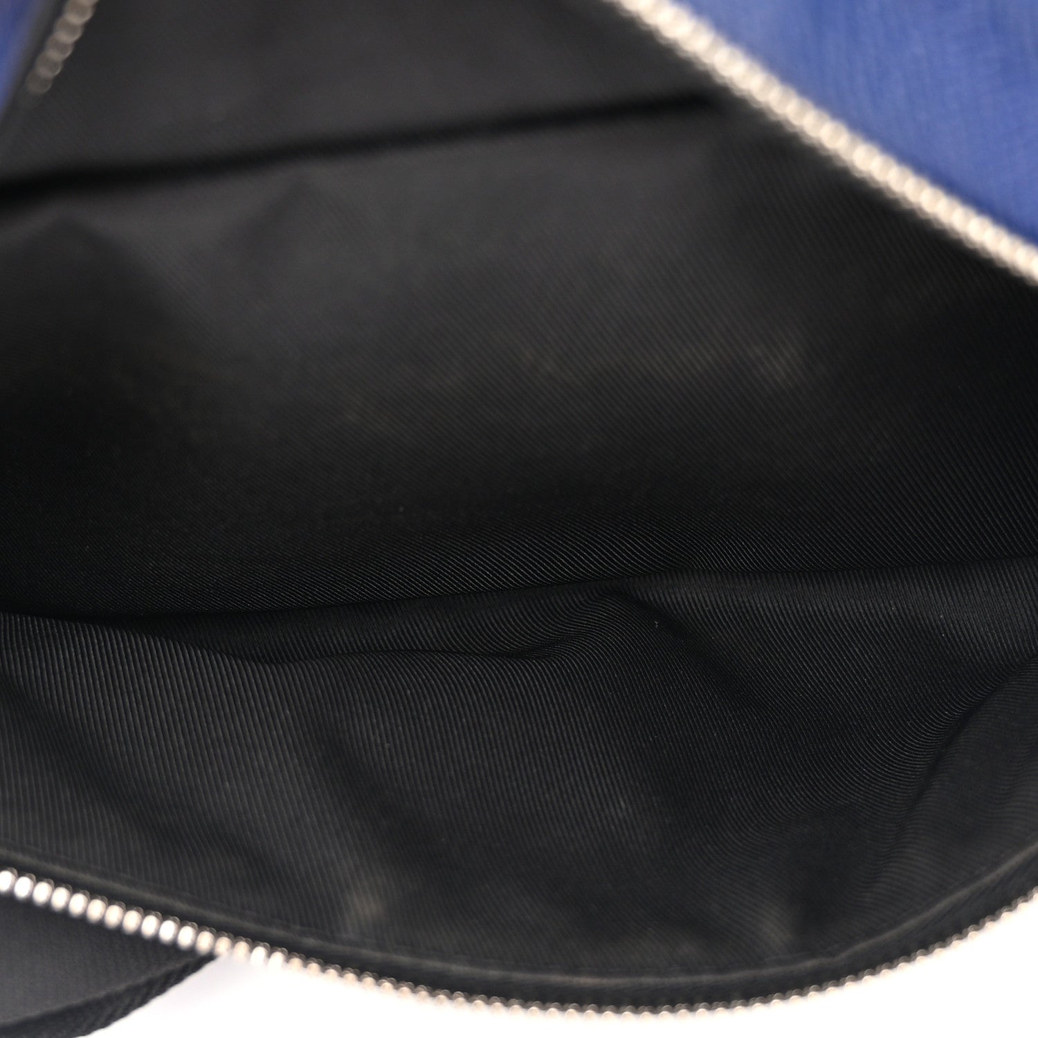 Louis Vuitton Taiga Monogram Outdoor Messenger Cobalt 6 of 12