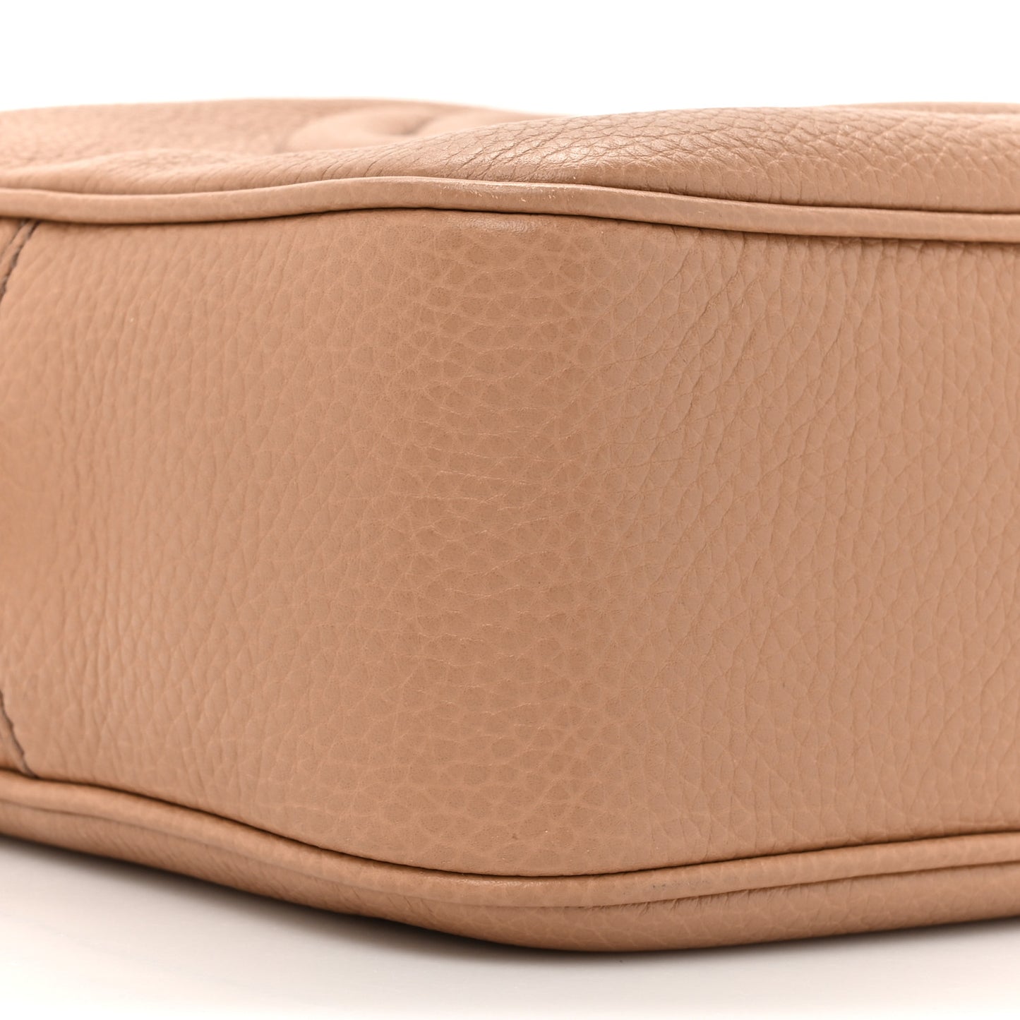 Pebbled Calfskin Small Soho Disco Bag Rose Beige