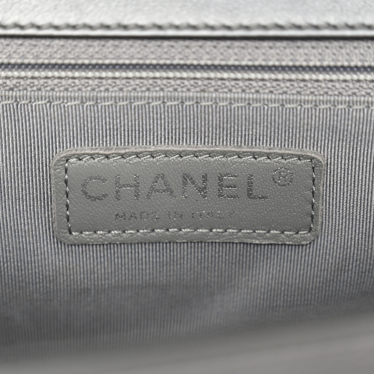 Metallic Calfskin Quilted New Medium Boy Flap Grey