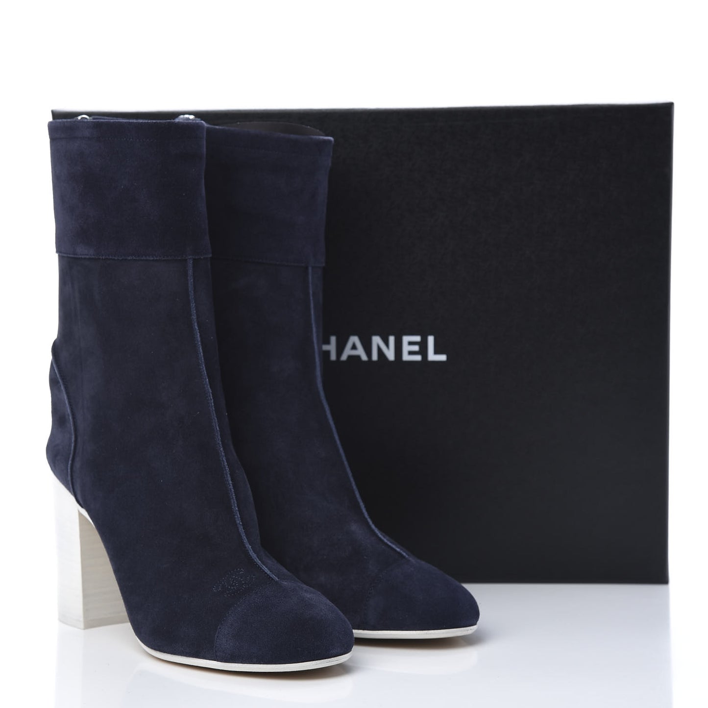 Suede Calfskin Cap Toe Short Boots 41.5 Navy Blue
