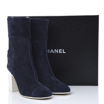 Chanel Suede Calfskin Cap Toe Short Boots 41.5 Navy Blue 8 of 8