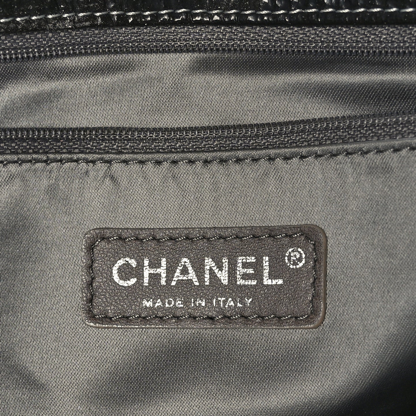 Vinyl Quilted Jumbo Melrose Degrade Flap Black