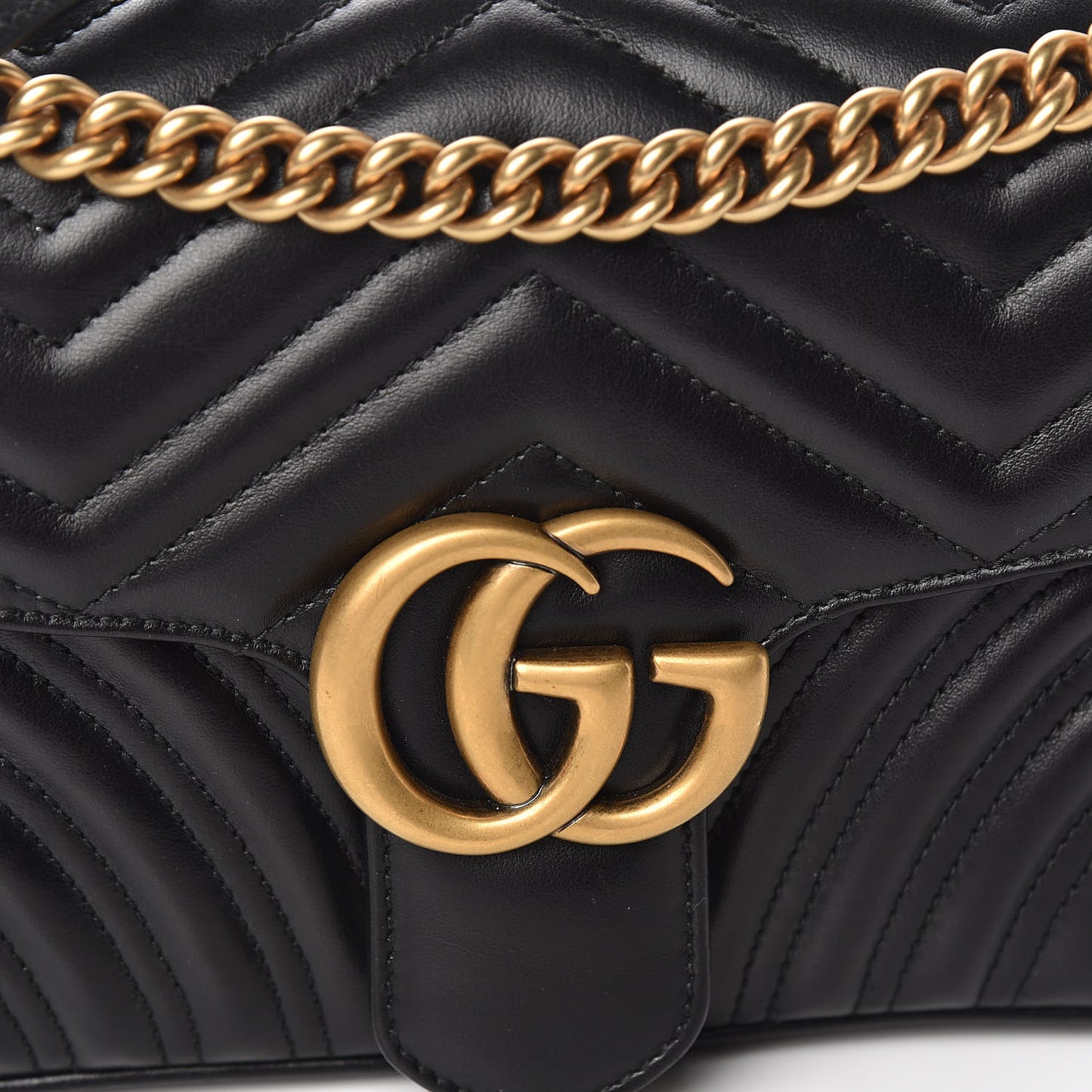 Calfskin Matelasse Small GG Marmont Shoulder Bag Black