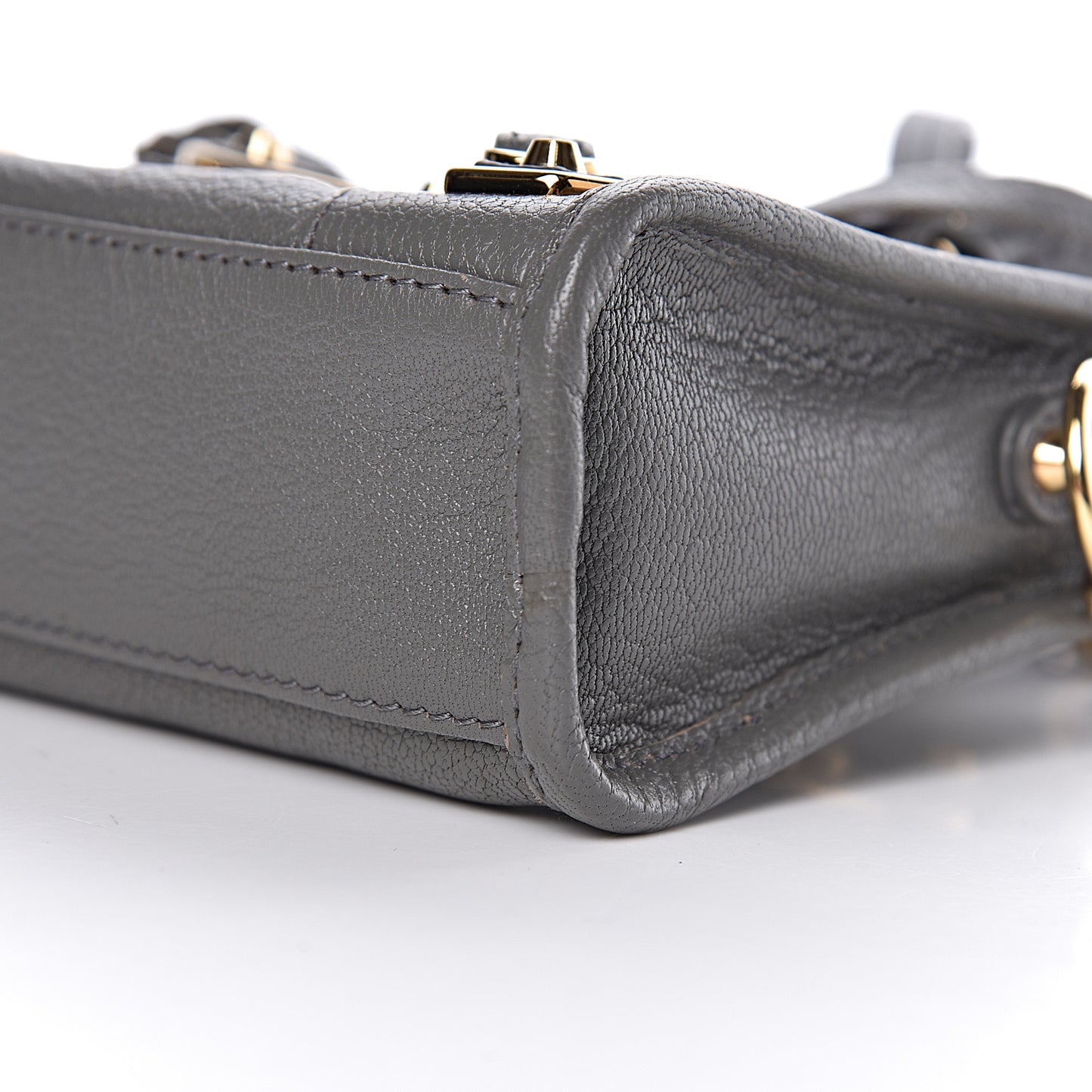 Chevre Gold Metallic Edge Hardware Nano City Gris Acier