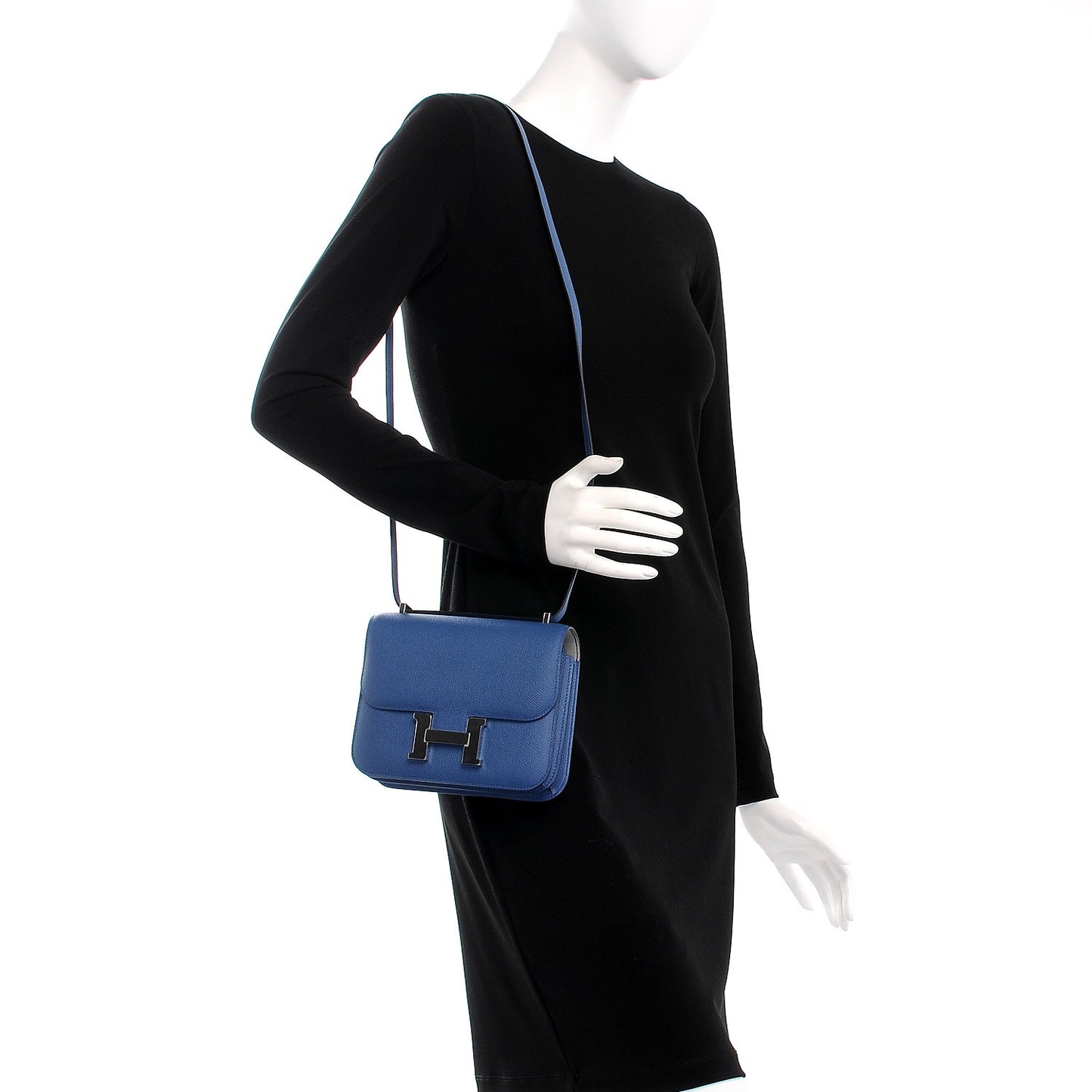 Epsom Constance 18 Bleu Agate