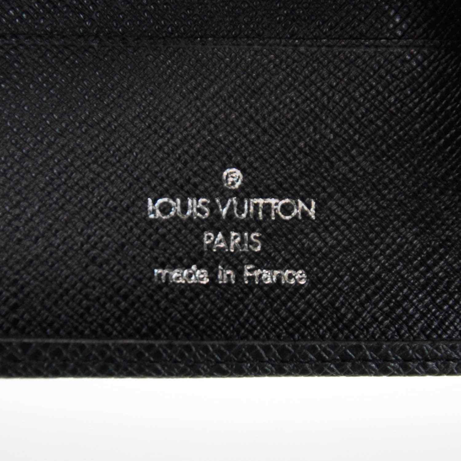 Louis Vuitton Taiga Porte-Billets 6 Card Wallet 5 of 6