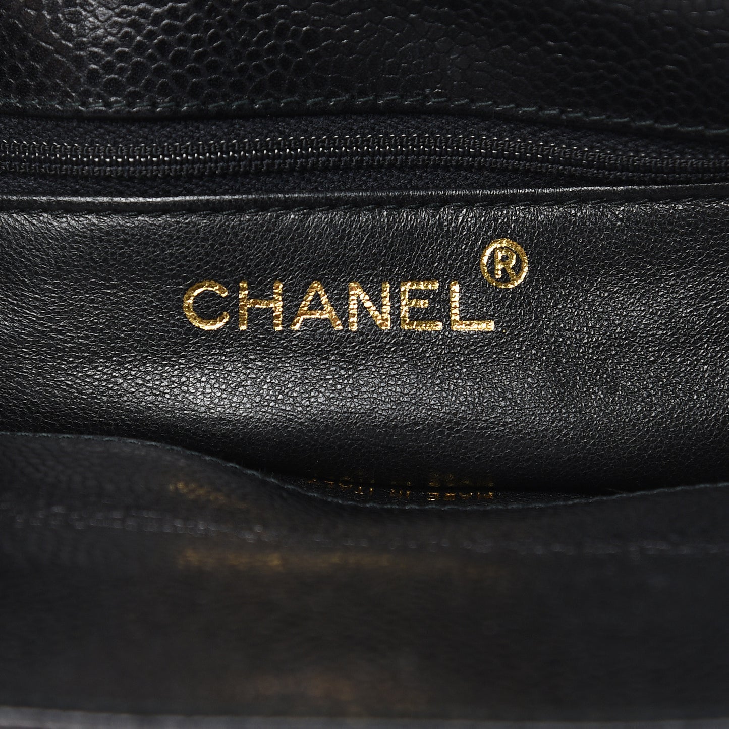 Caviar Quilted Shoulder Bag Black