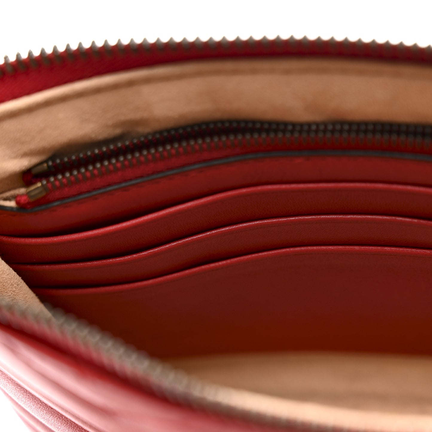 Calfskin Matelasse Mini GG Marmont Chain Bag Hibiscus Red