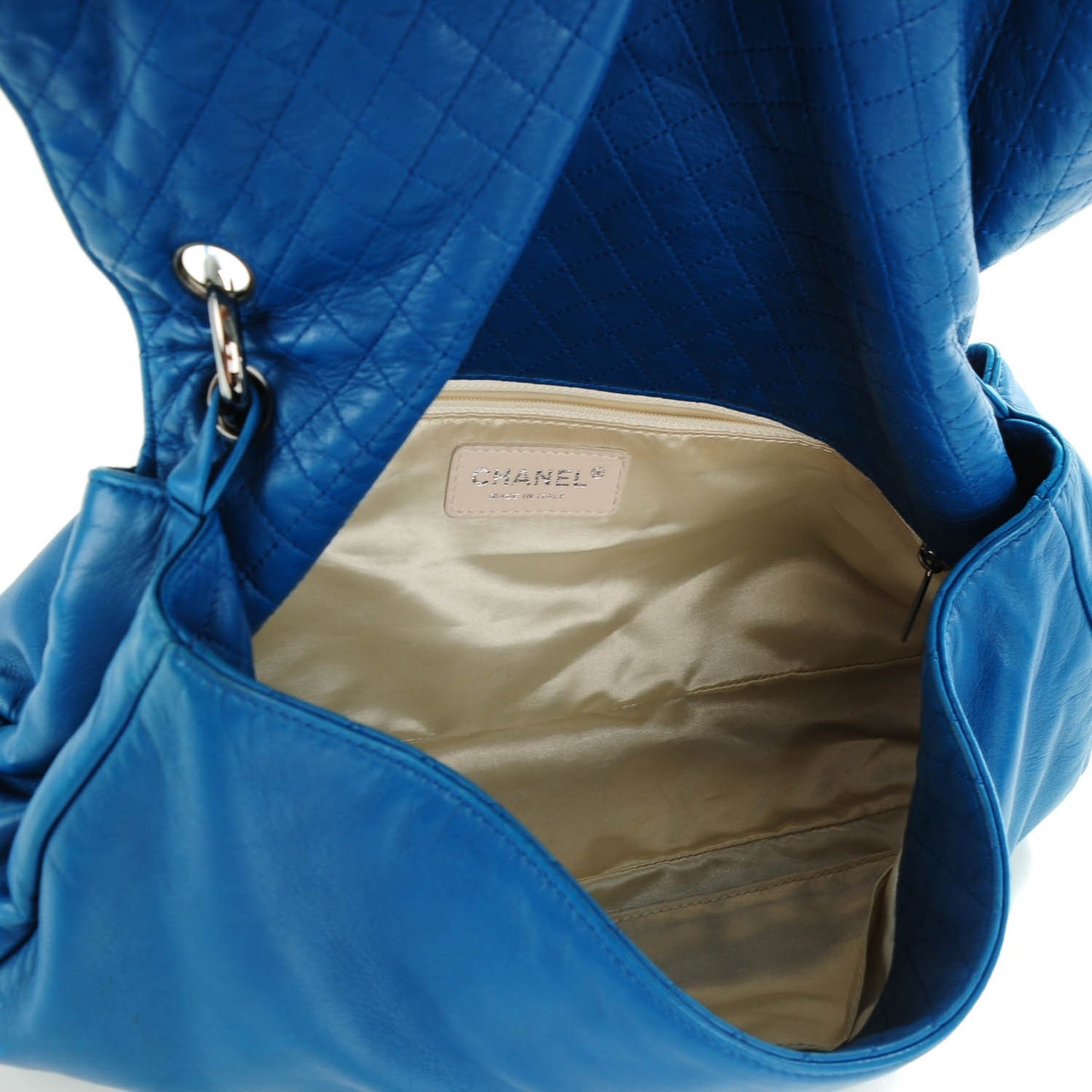 Lambskin Soft and Chain Large Flap Blue