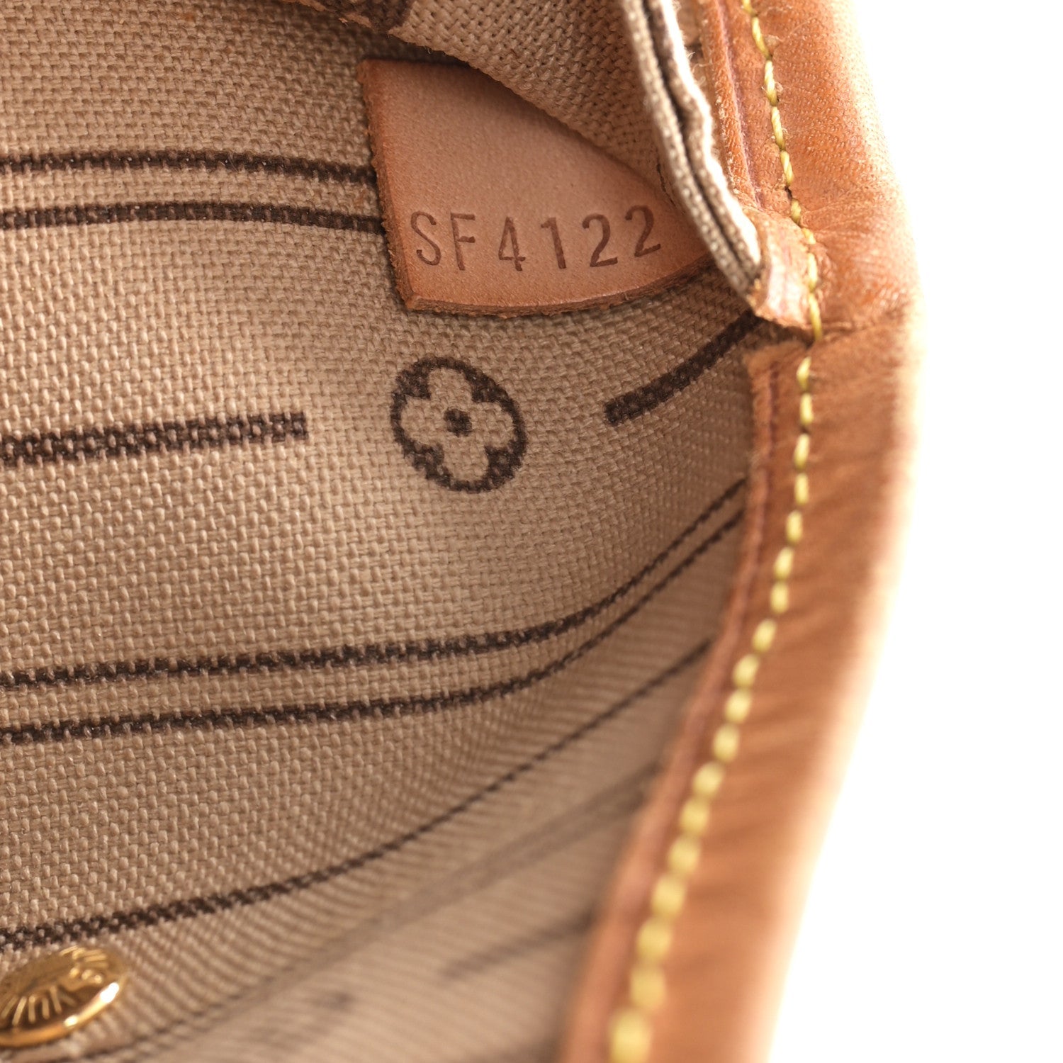 Louis Vuitton Monogram Neverfull MM 7 of 12