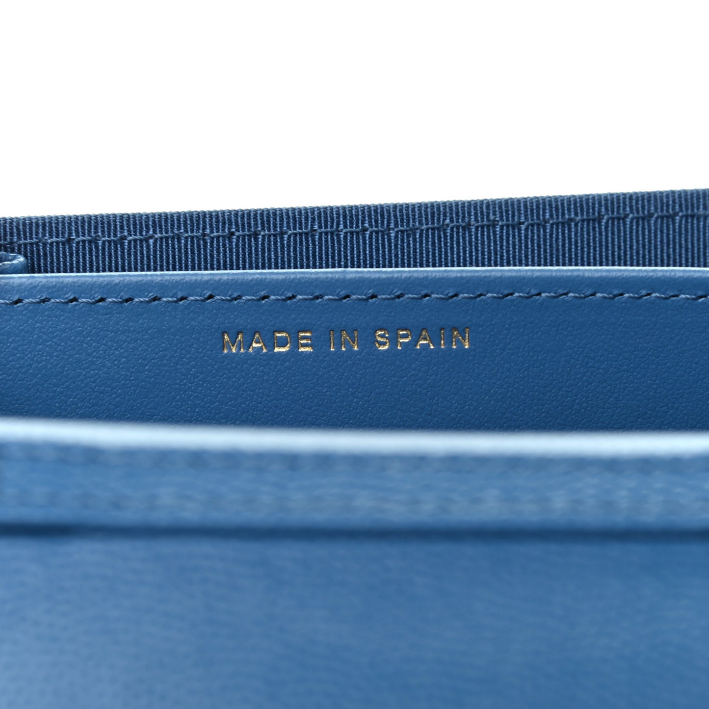 Caviar Quilted Flap Card Holder On Chain Blue
