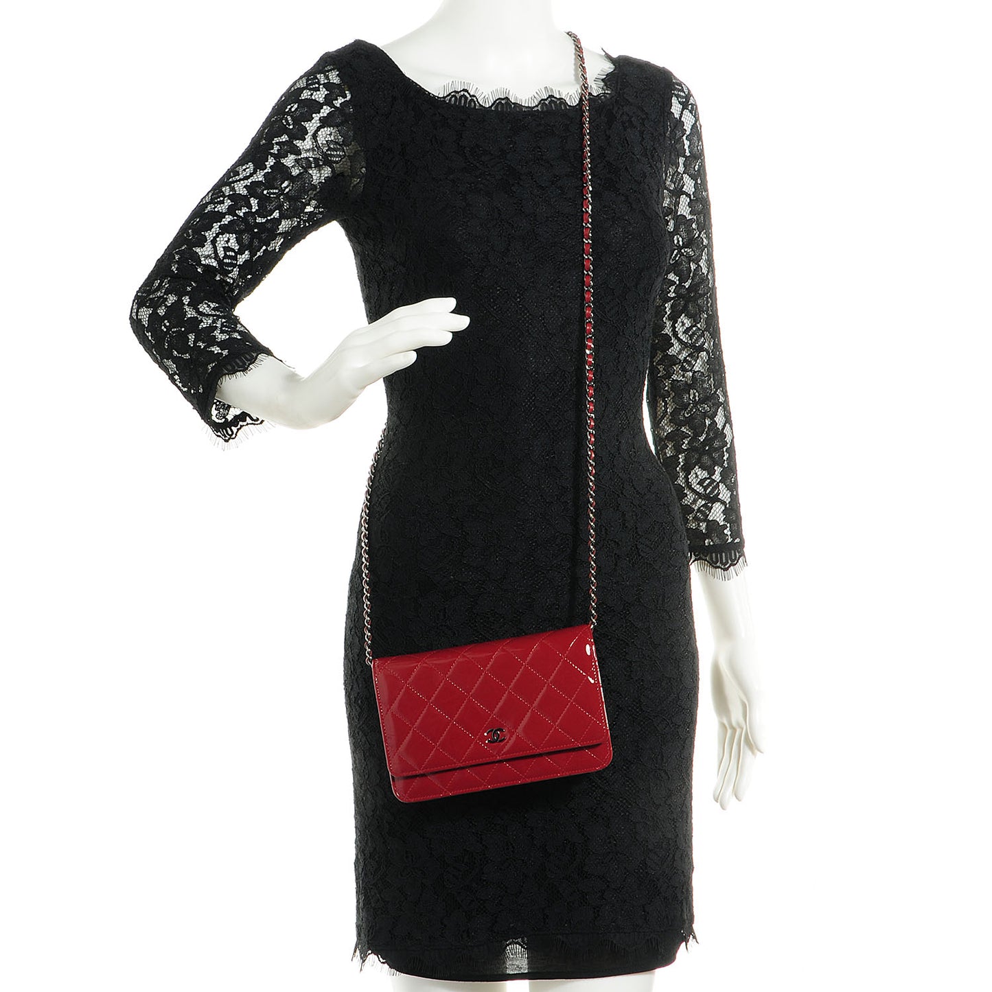 Patent Quilted Wallet On Chain WOC Red