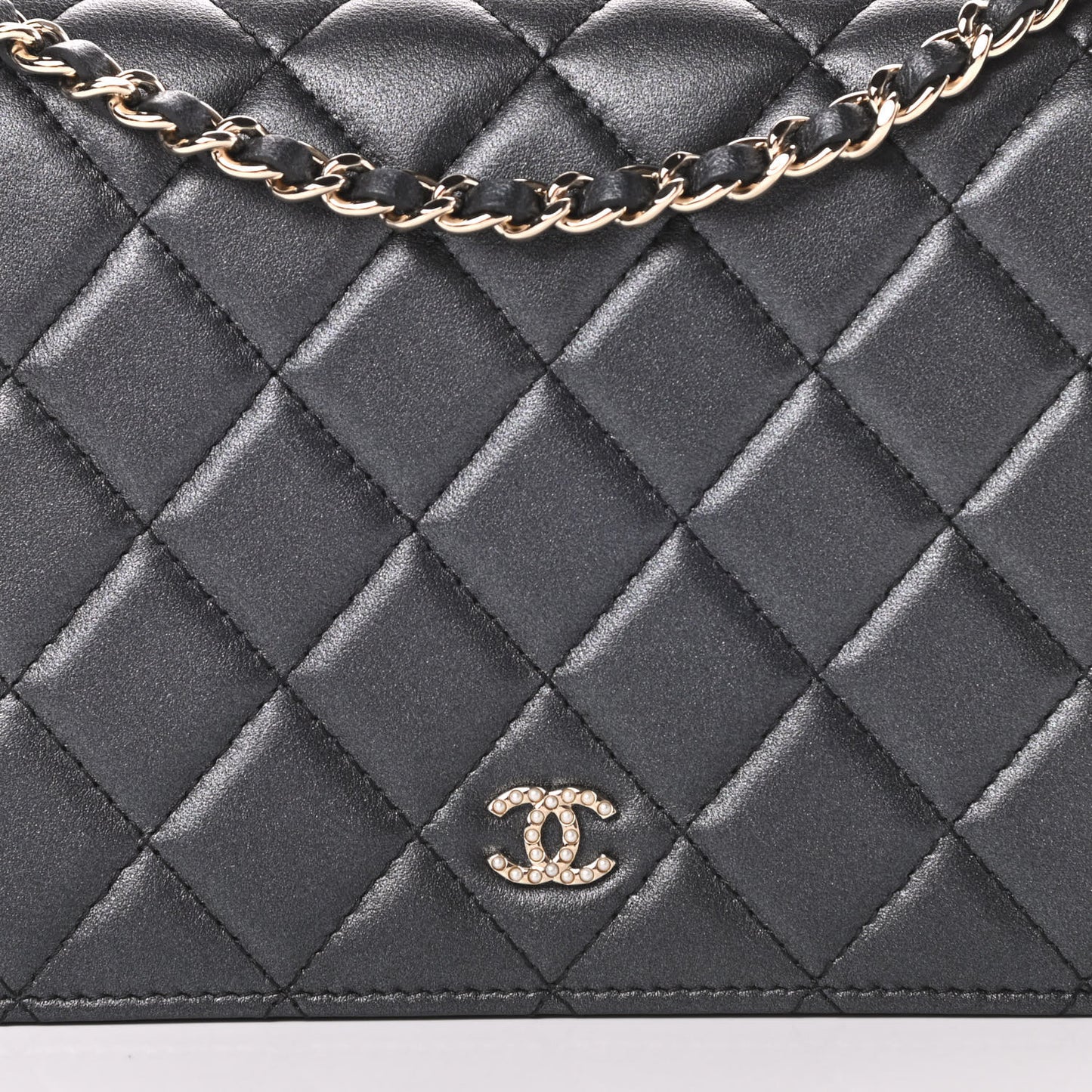 Iridescent Lambskin Quilted Pearl Wallet On Chain WOC Black