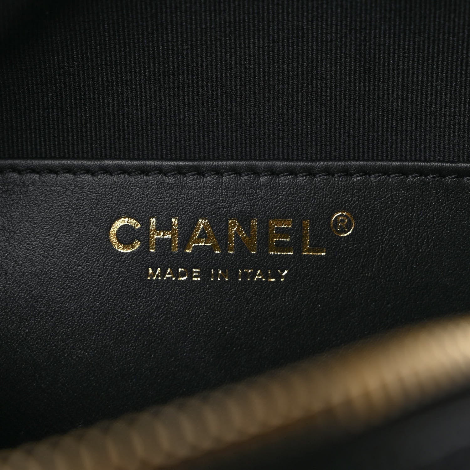 Chanel Caviar Quilted Small Round Vanity With Chain Black 6 of 9