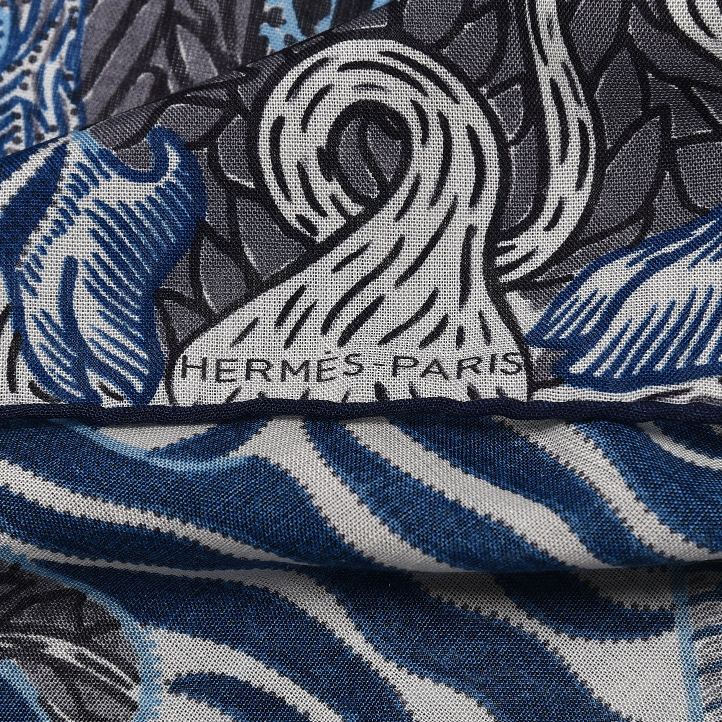 Wool Silk Sweet Dreams Scarf 100 Bleu Azur Ciel Gris