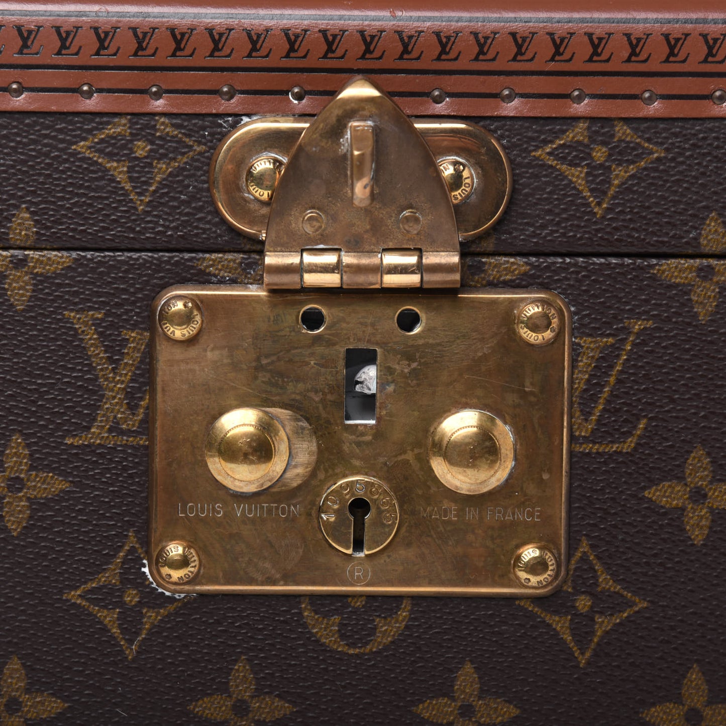 Monogram Boite Flacons Beauty Train Trunk Case