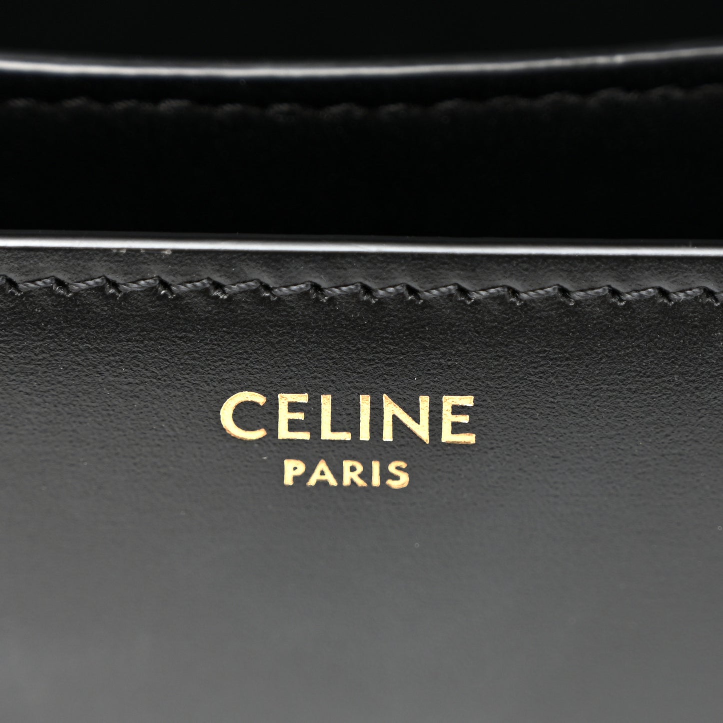 Box Calfskin Medium Classic Box Flap Bag Black