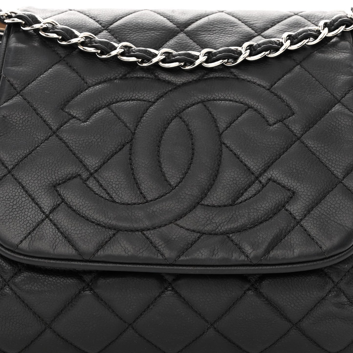 Caviar Quilted Timeless Accordion Flap Black
