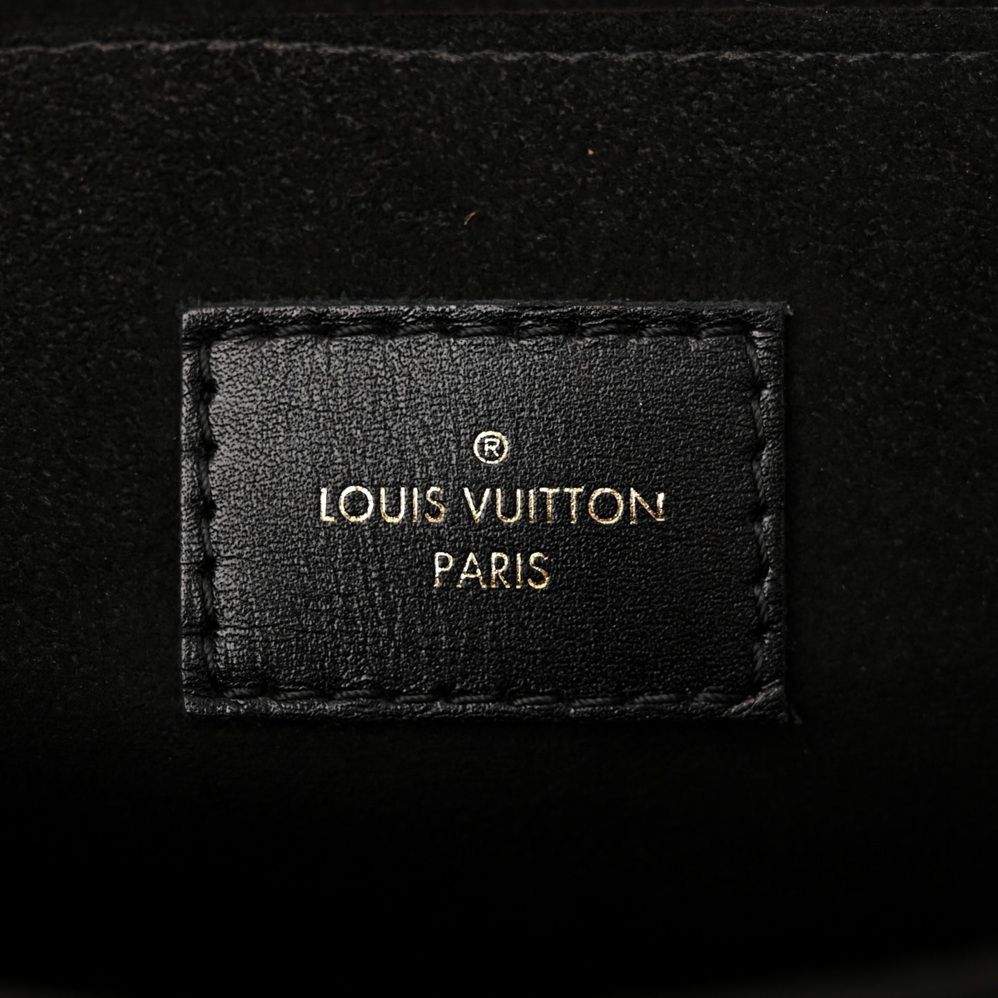 Reverse Monogram Pochette Metis