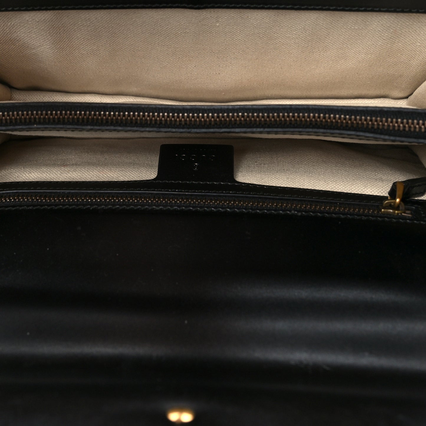 Knight Calfskin Malaga Kid Heart Medium GG Marmont Chain Handle Bag Black Hibiscus Red Multicolor