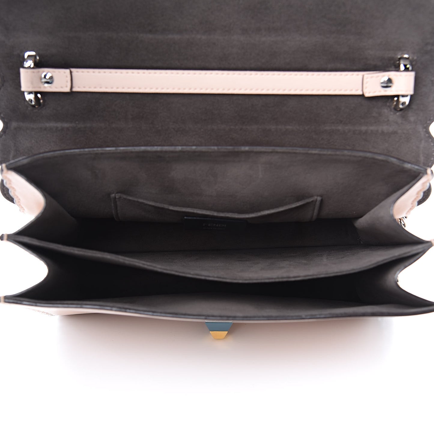 Vitello Liberty Scalloped Studded Kan I Shoulder Bag Plaster