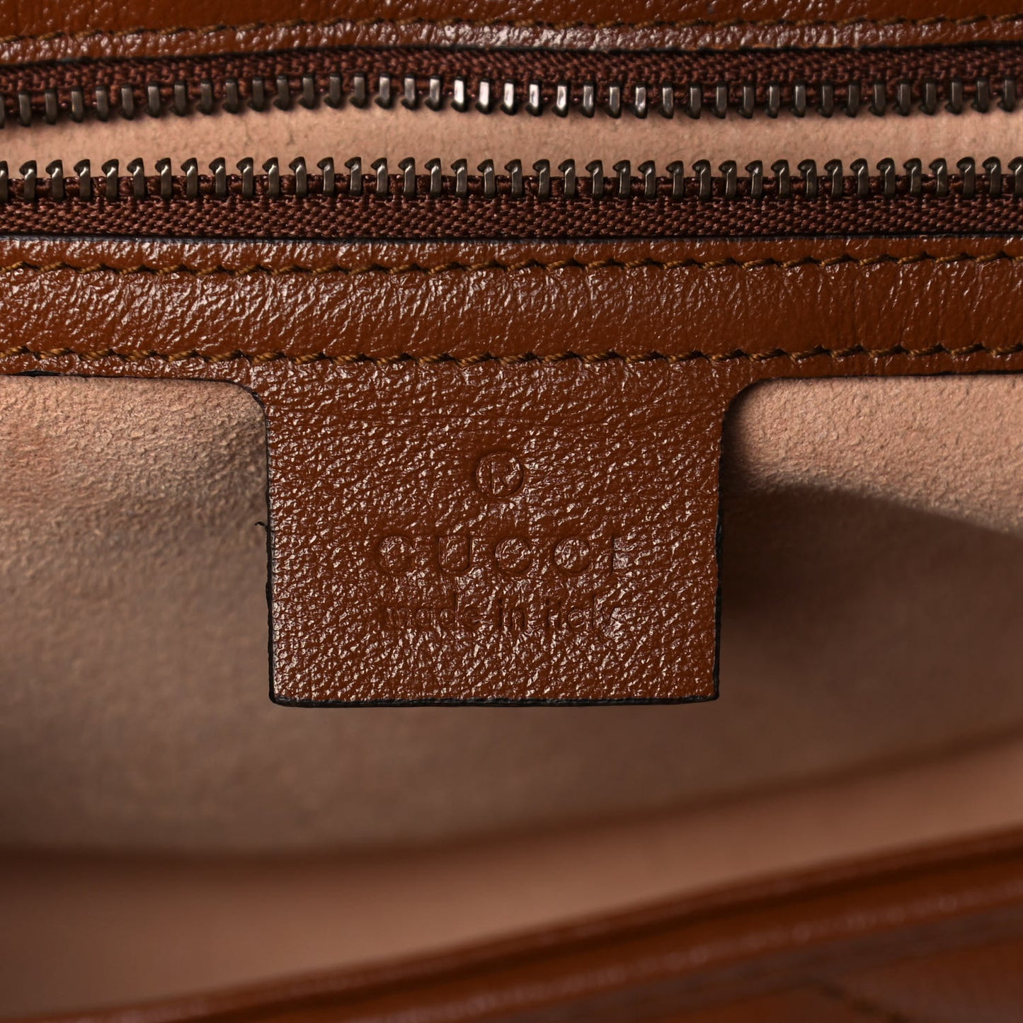 Azalea Calfskin Matelasse Diagonal Small GG Marmont Shoulder Bag Cuir