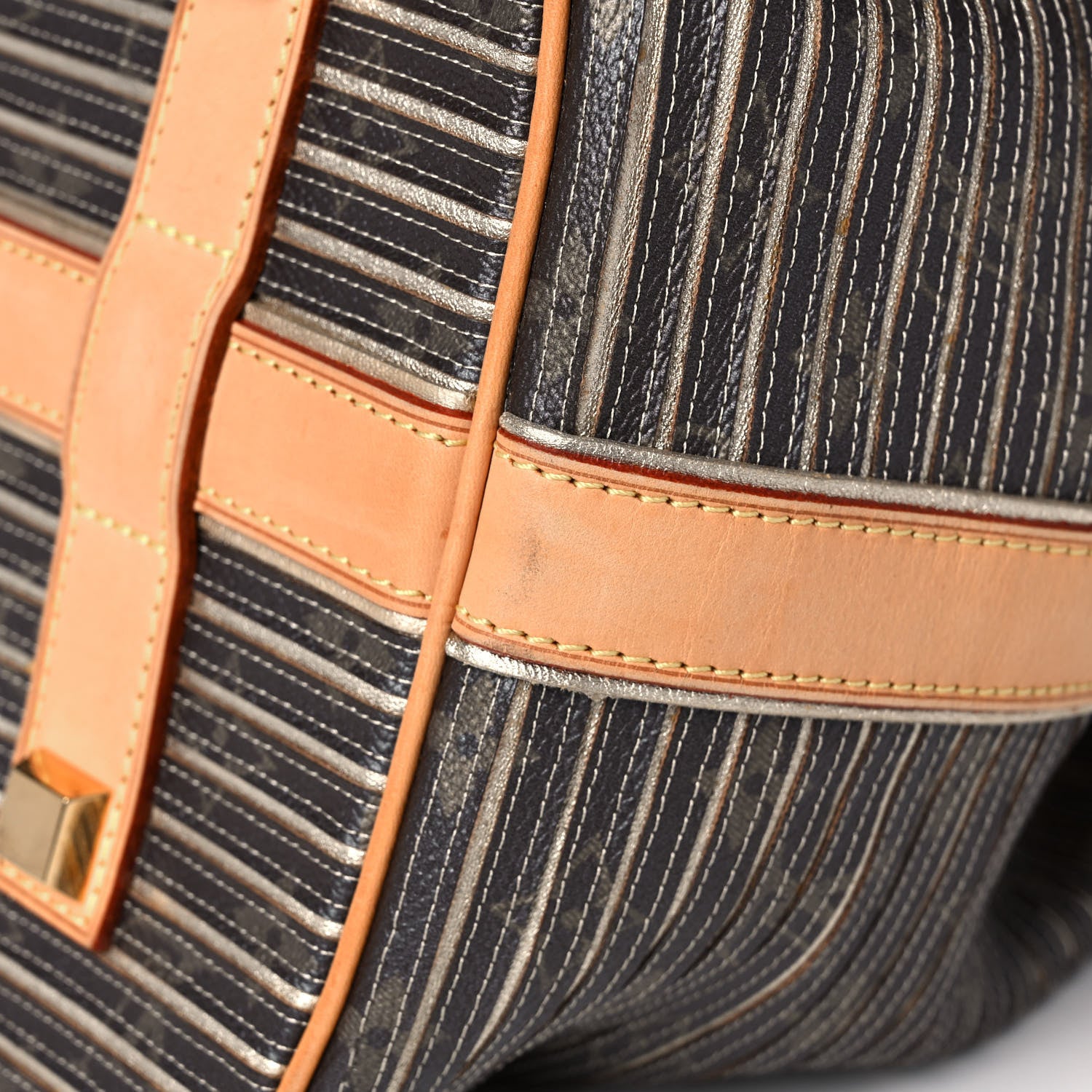Louis Vuitton Monogram Eden Neo Argent 12 of 19