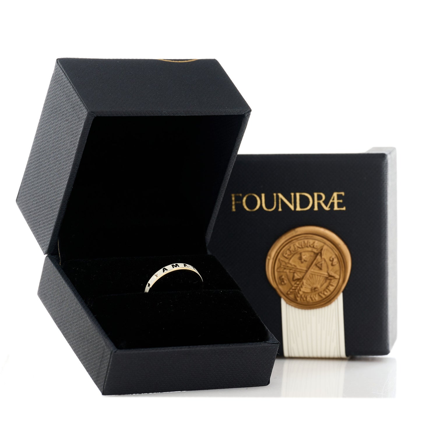 18K Yellow Gold Champleve Enamel Thin Amate Love Band Ring 52 6 White