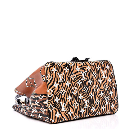 Louis Vuitton Monogram Giant Jungle NéoNoé Caramel 3 of 10