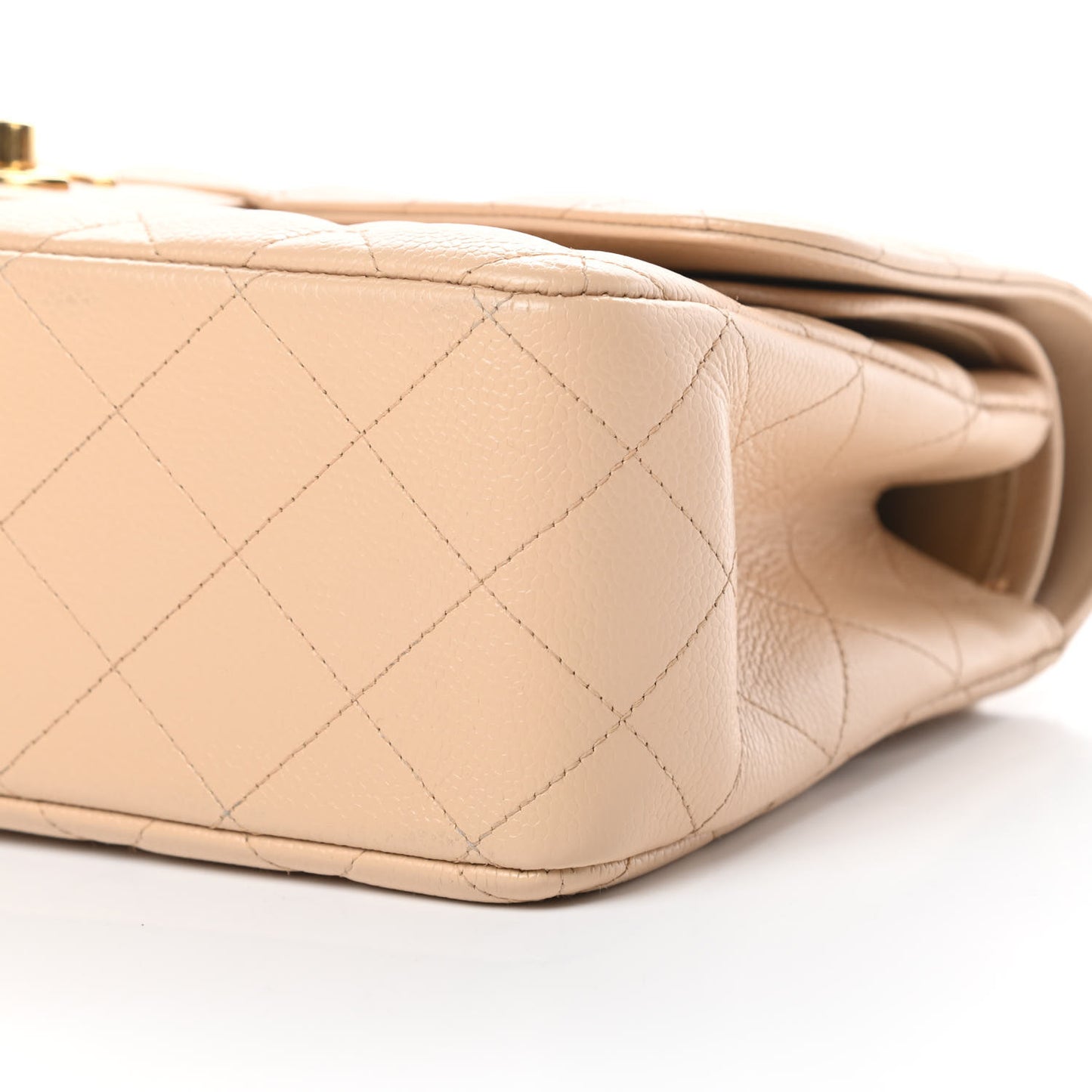 Caviar Quilted Jumbo Double Flap Beige Clair