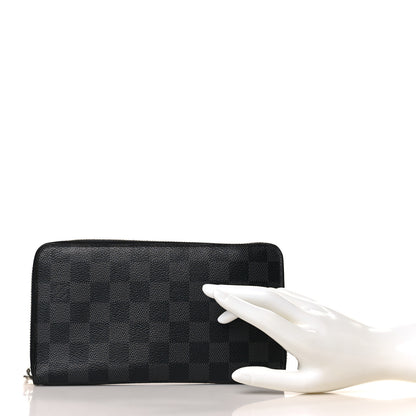 Louis Vuitton Damier Graphite Zippy Organizer Wallet 2 of 6