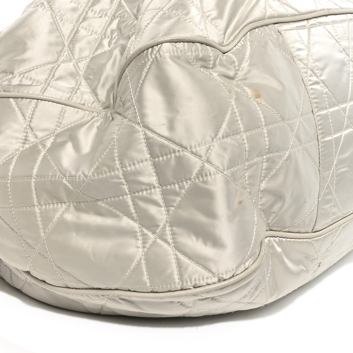 Nylon Cannage Drawstring Bag White