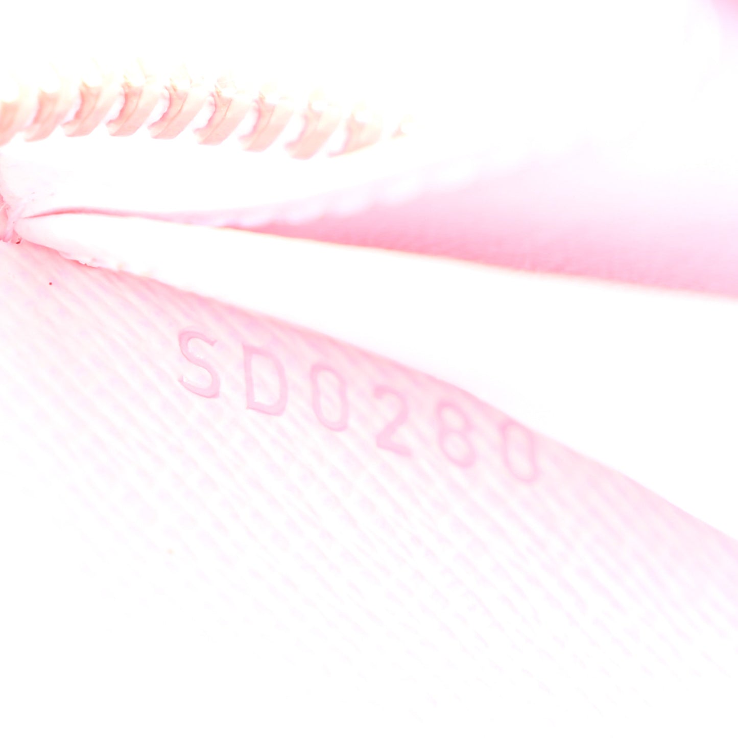 LOUIS VUITTON Monogram Escale Zippy Wallet Pastel