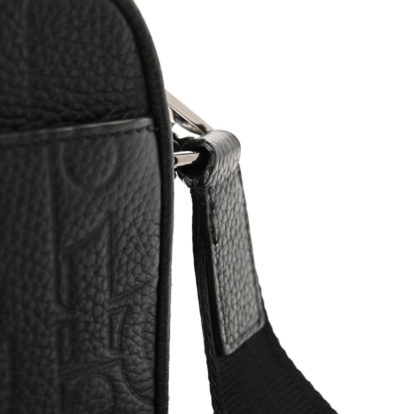 Grained Calfskin Embossed Dior Gravity Rider Zipped 2.0 Messenger Black