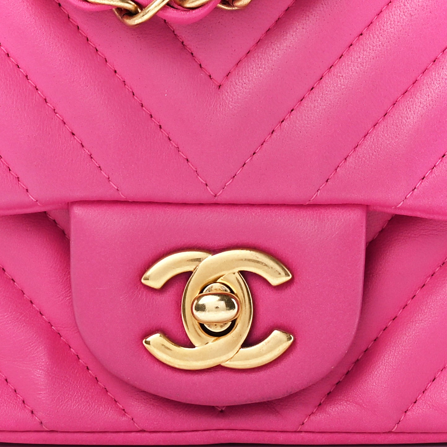 Lambskin Chevron Quilted Mini Square Flap Fuchsia