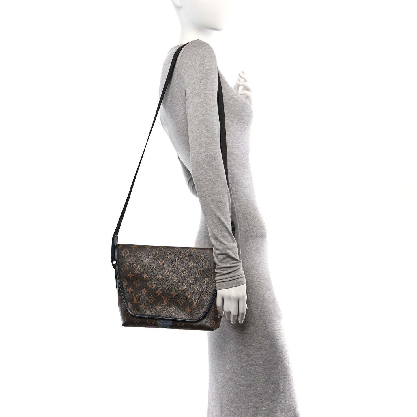 Monogram Macassar Magnetic Messenger