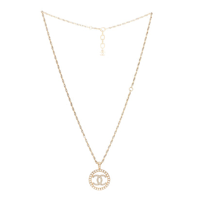 Chanel Pearl CC Round Pendant Necklace Gold 3 of 7