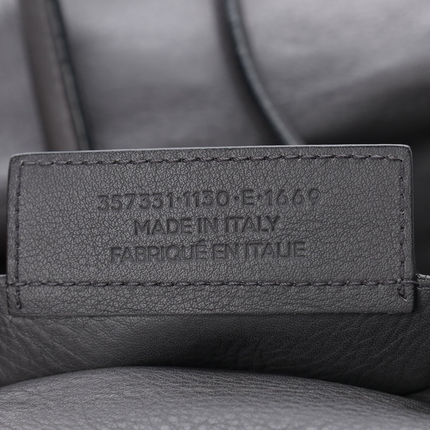 Balenciaga Veau Papier A4 Zip Around Tote Black Gris Fossile 6 of 12