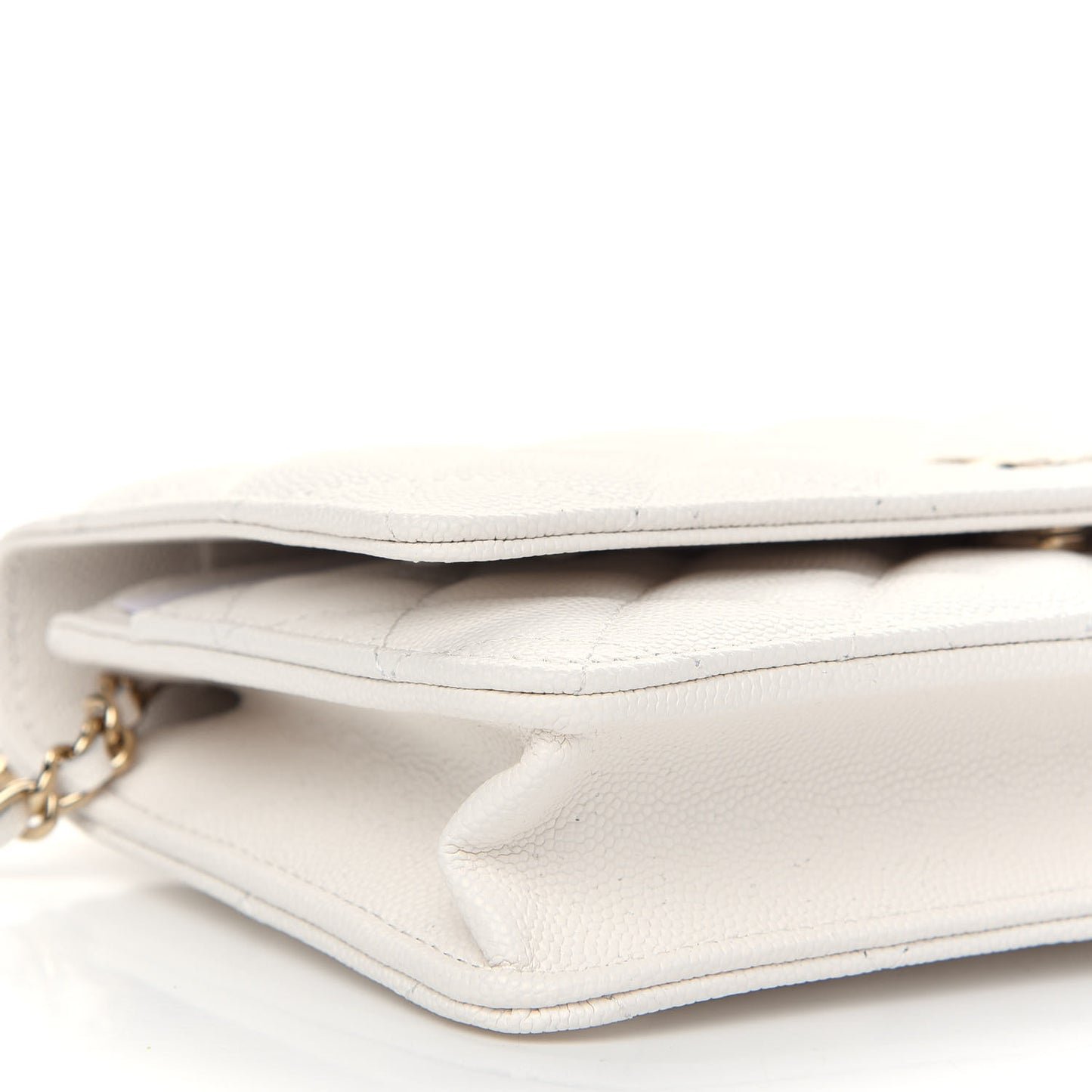 Caviar Quilted Wallet On Chain WOC White