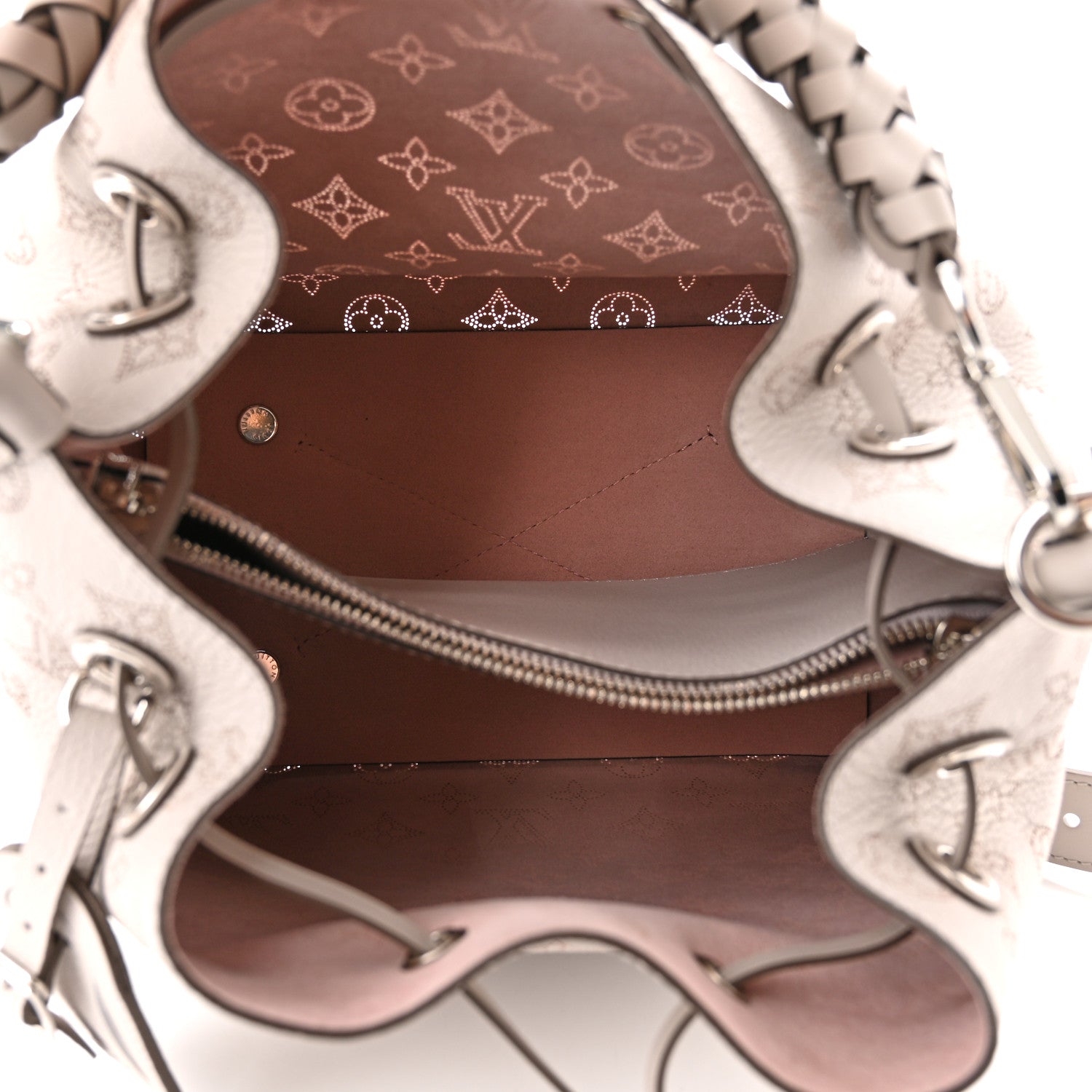 Louis Vuitton Mahina Muria Snow White 5 of 11