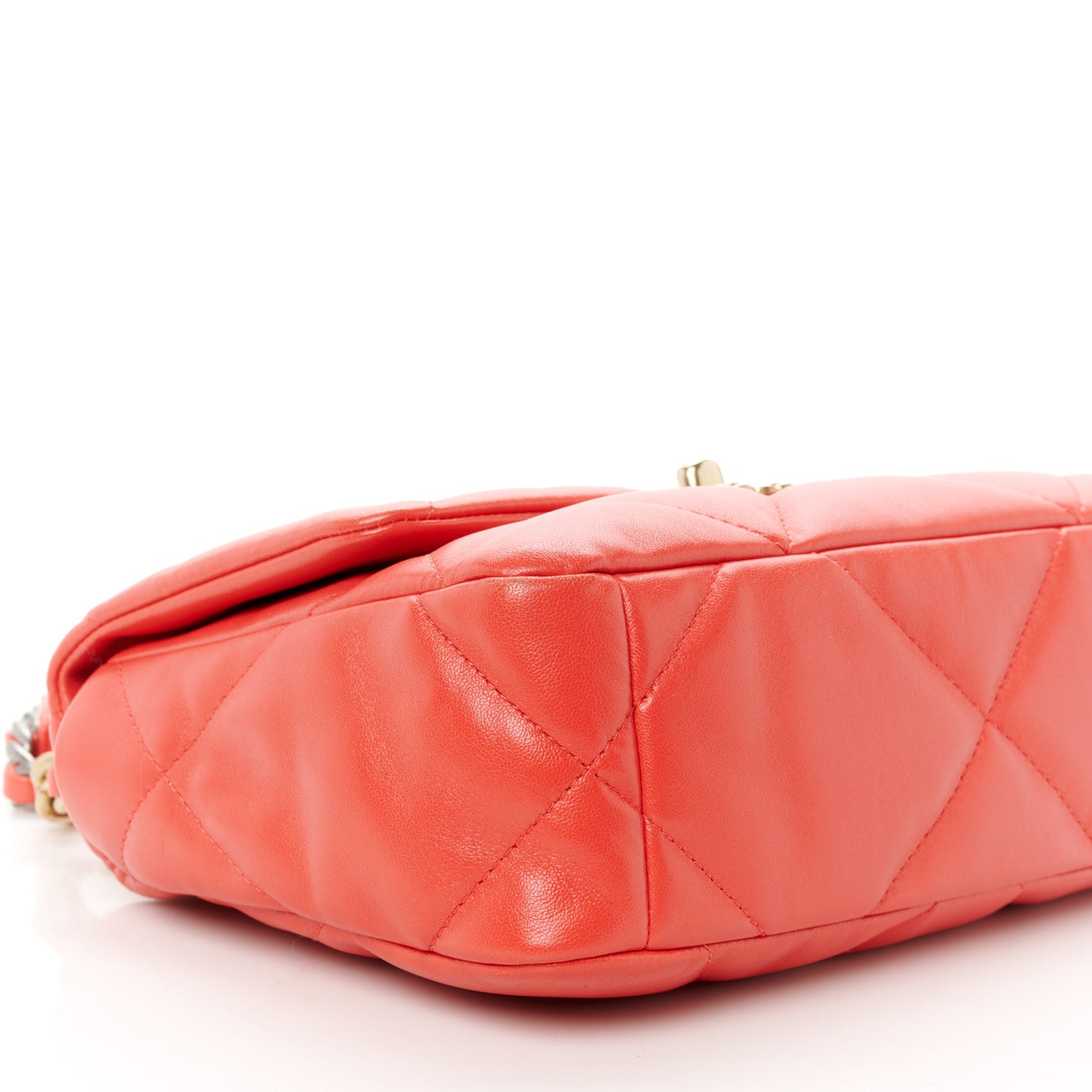 Lambskin Quilted Medium Chanel 19 Flap Red