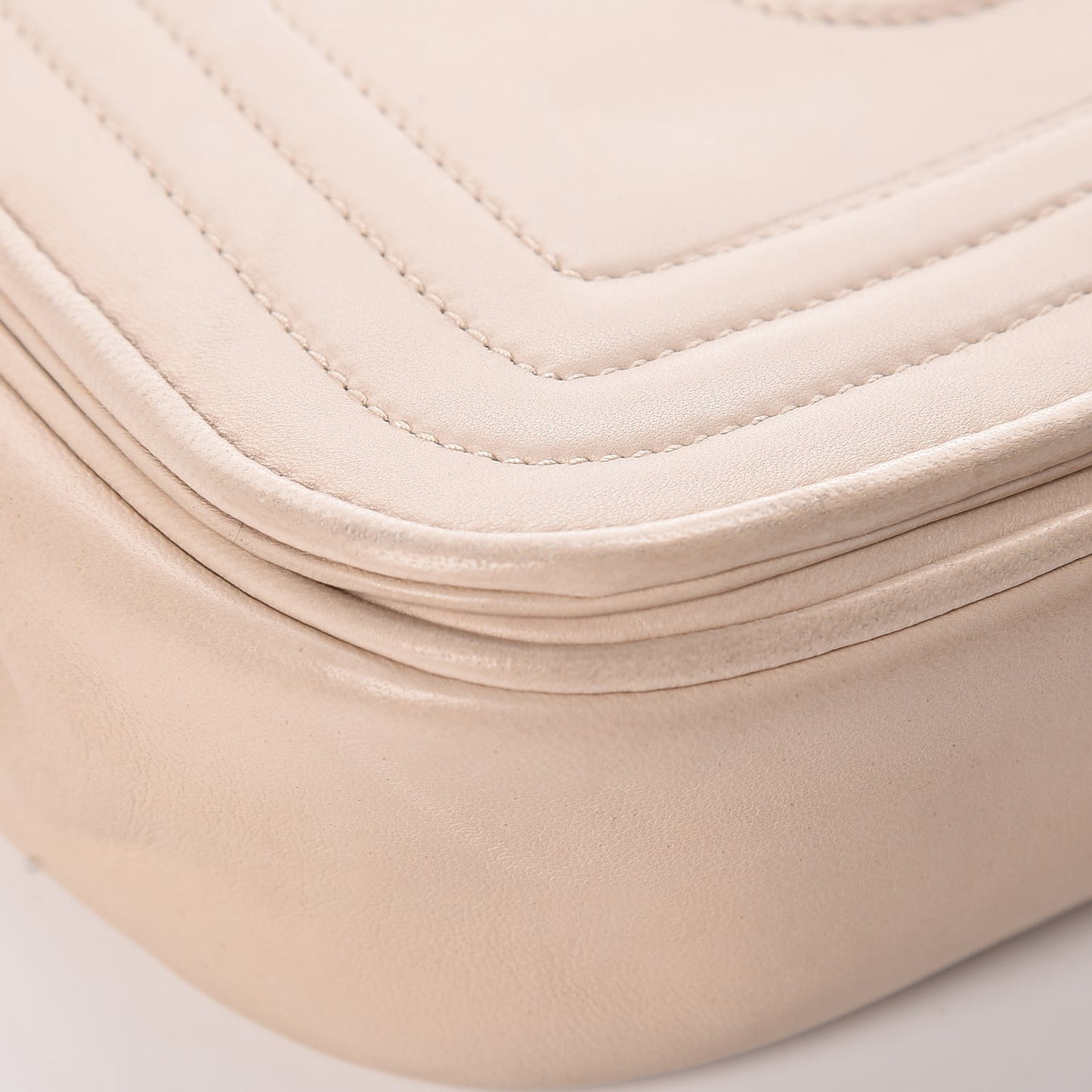 Lambskin Extra Mini CC Flap White