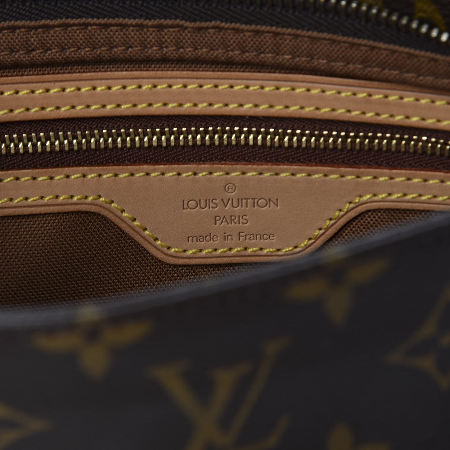 Monogram Trotteur