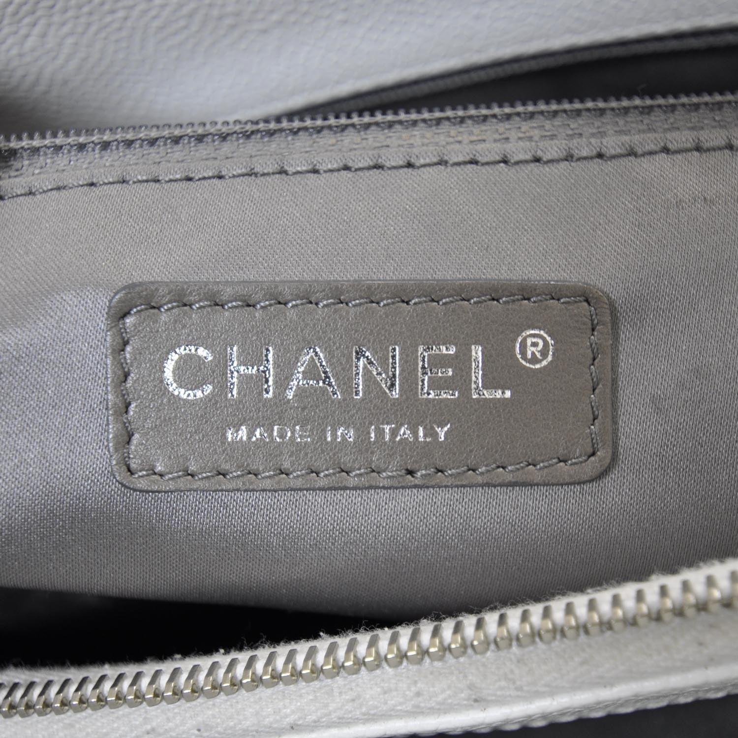 Chanel Caviar Grand Shopping Tote GST White 7 of 10