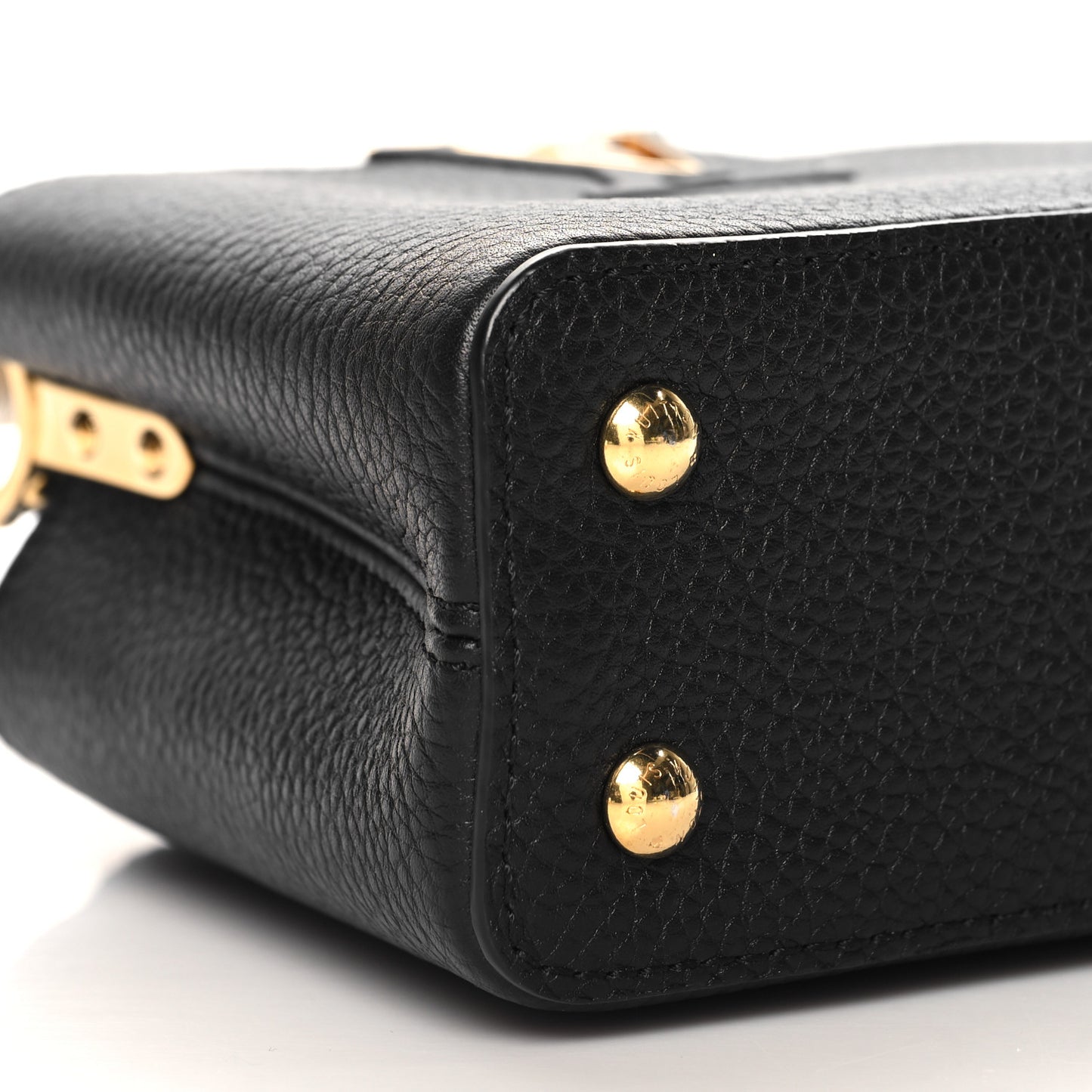 Taurillon Snakeskin Mini Capucines Black