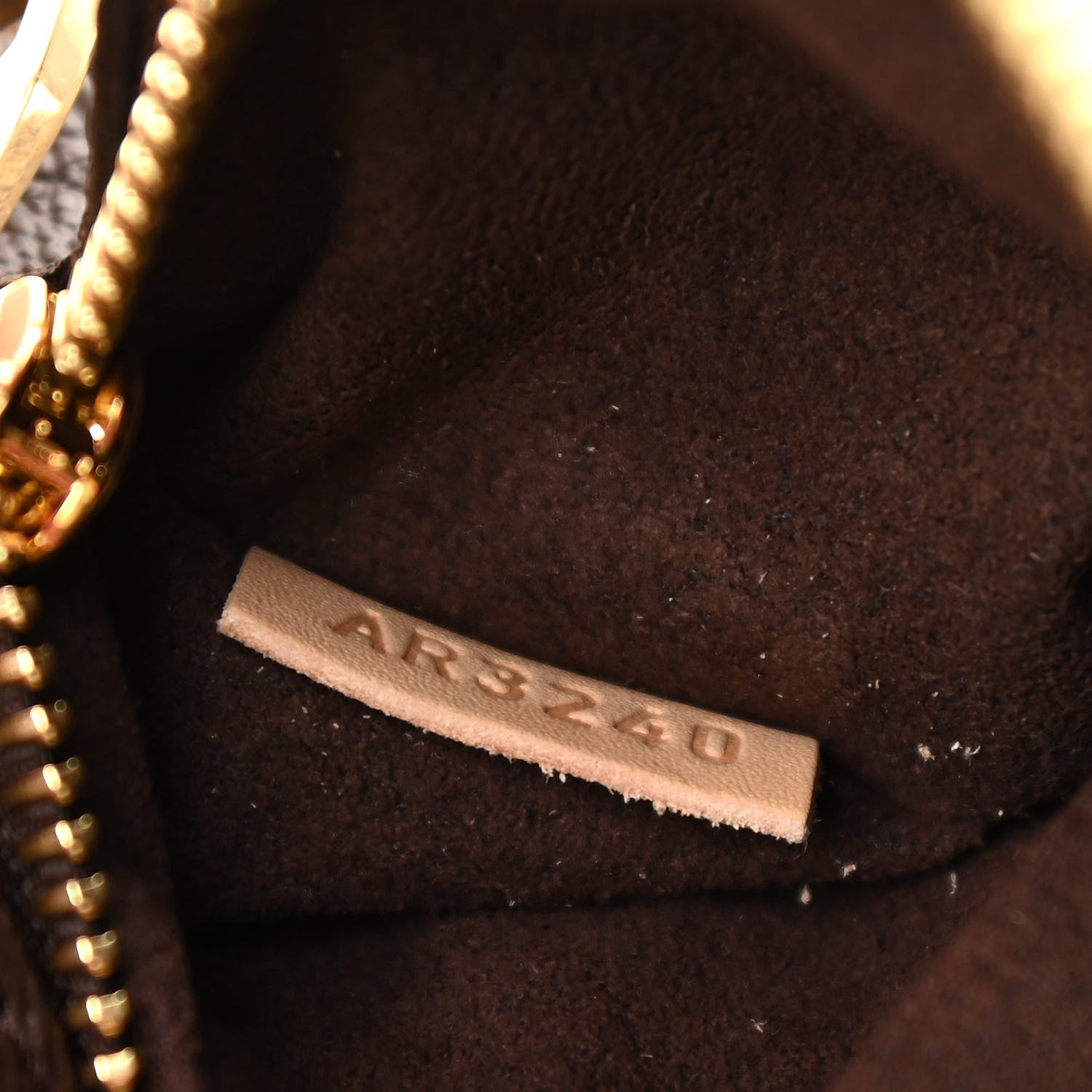 Louis Vuitton Monogram Pochette Metis 7 of 11