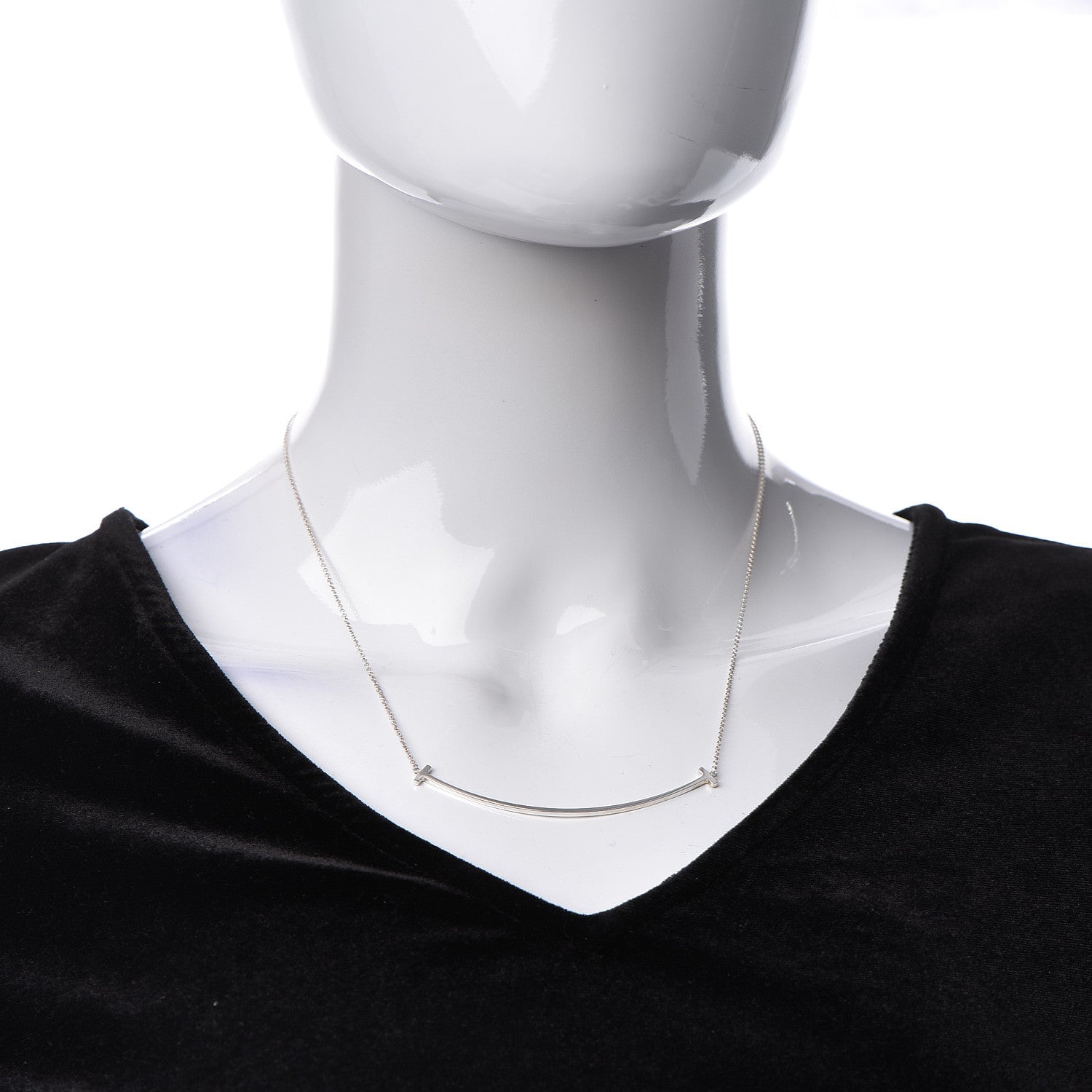 Tiffany Sterling Silver Large T Smile Pendant Necklace 2 of 8