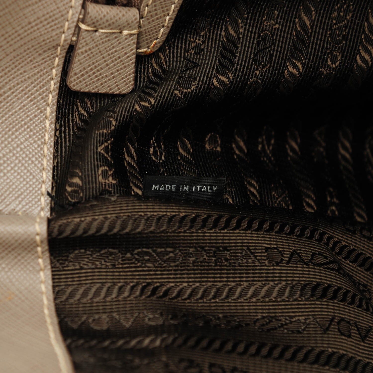 Prada Saffiano Lux Large Tote Argilla 7 of 9
