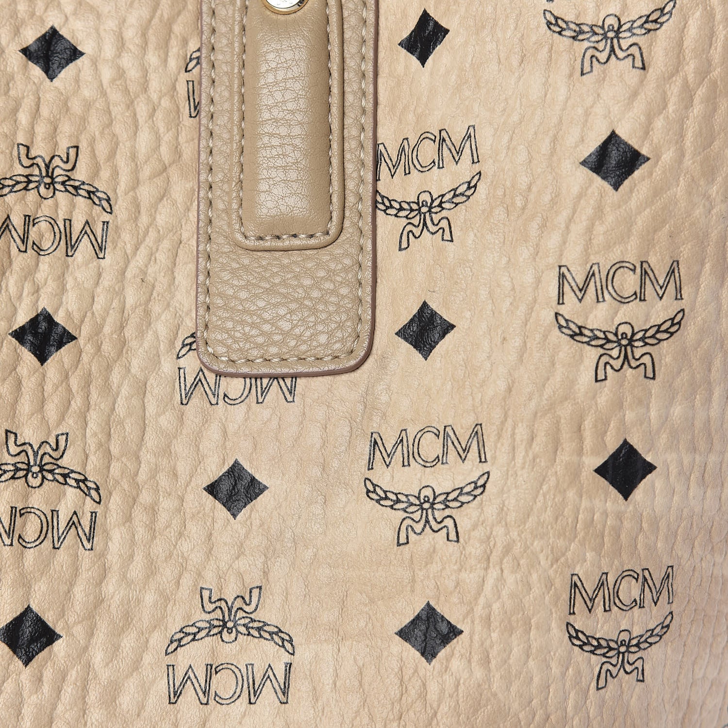 MCM Visetos Medium Liz Reversible Shopper Tote Beige 20 of 29